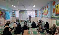 کارگاه جامع ارتقای سلامت جامعه در مدرسه شهید براتی هشتگرد برگزار شد